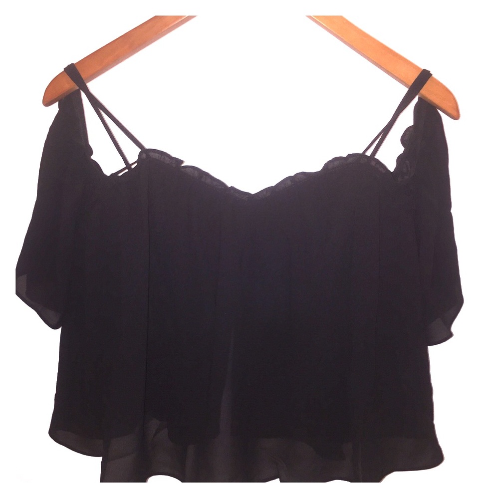Black crop top blouse